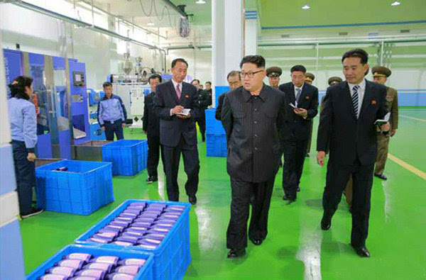 4308a0552f584155a8797b19e18a9e0a_th.jpg 4308a0552f584155a8797b19e18a9e0a_th.jpg