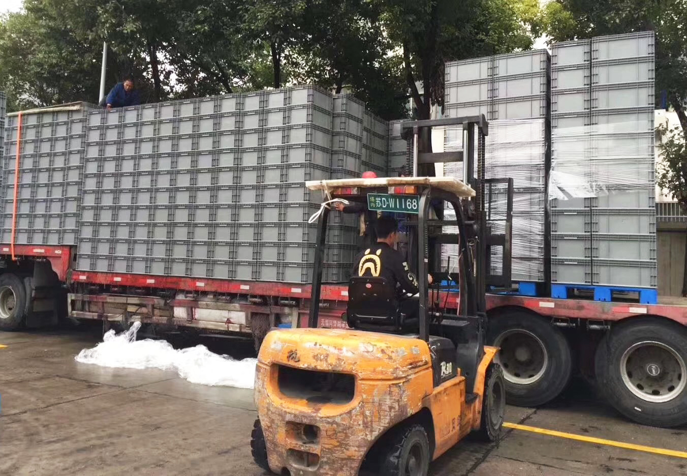 周轉(zhuǎn)箱 周轉(zhuǎn)箱