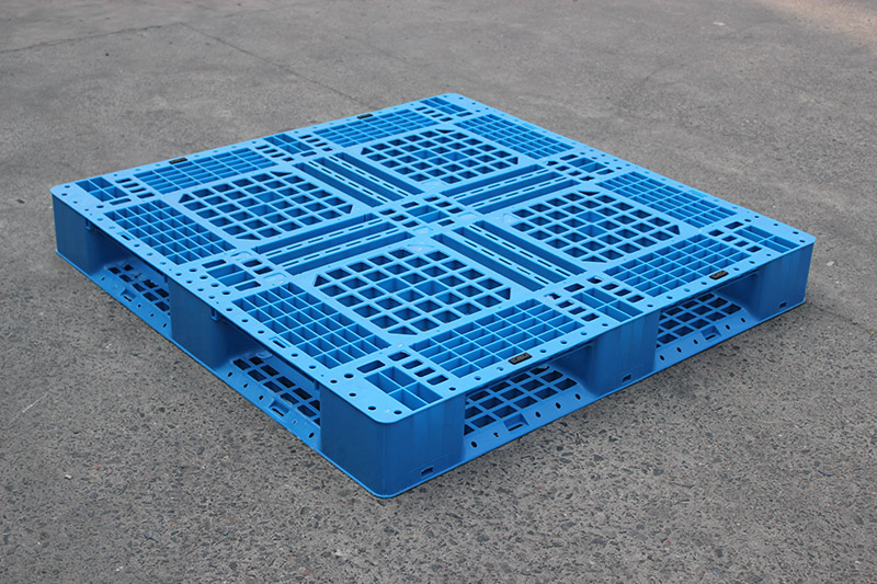 田字網(wǎng)格正面.jpg 田字網(wǎng)格正面.jpg