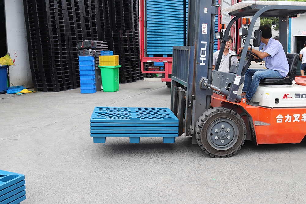 叉車九腳塑料托盤 叉車九腳塑料托盤