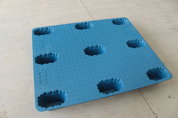 1311吹塑九腳托盤 1311吹塑九腳托盤