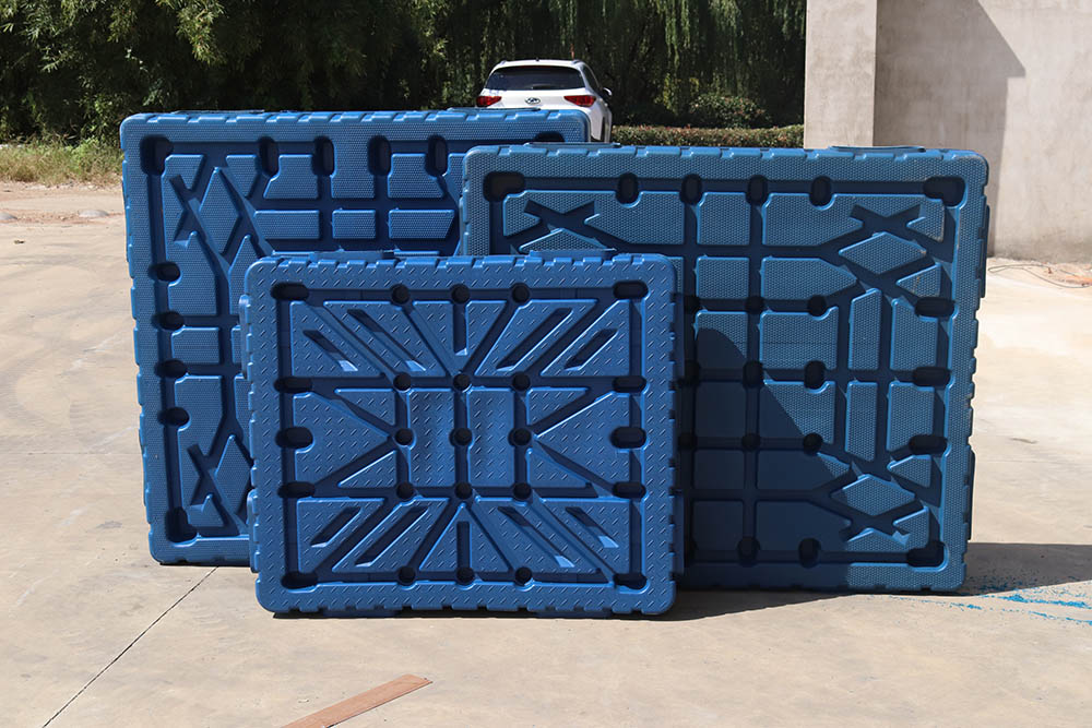 雙面塑料托盤多少錢？雙面托盤價格走向