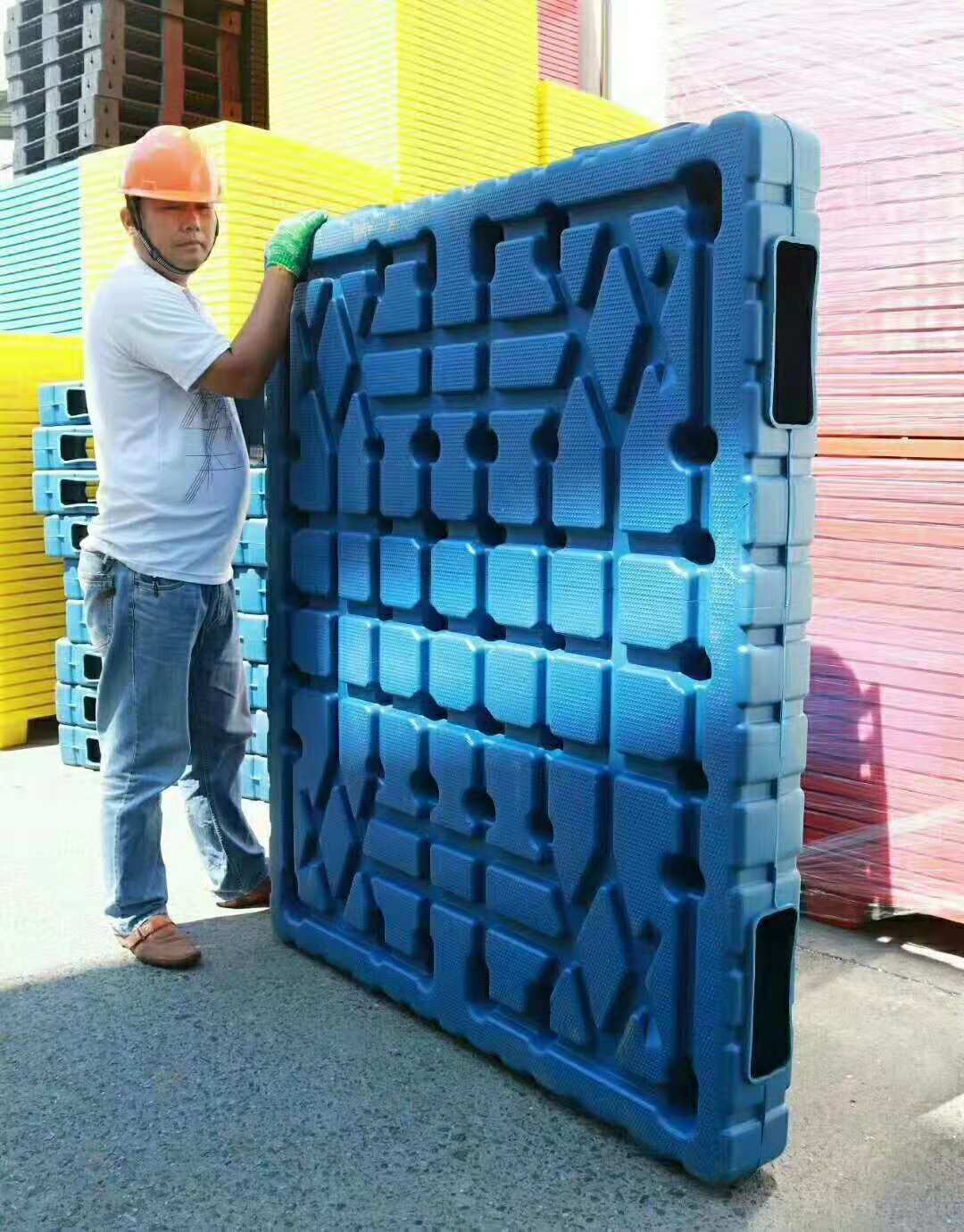 吹塑托盤和注塑托盤，你不懂的太多了！