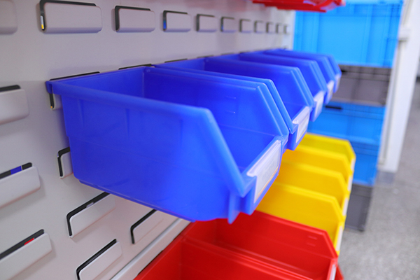 喏！情人節(jié)專屬背掛式零件盒愛心，扣緊一生！