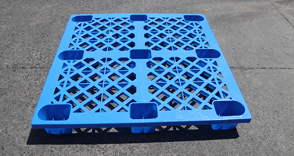 選擇PE或PP材質(zhì)會(huì)不會(huì)影響所購(gòu)塑料托盤(pán)的價(jià)格？