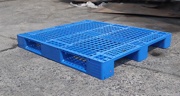 川字塑料托盤(pán)購(gòu)買選用要點(diǎn)！