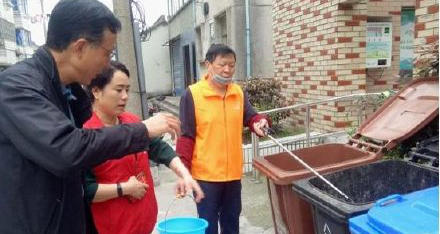 上海干濕分類垃圾桶紅色垃圾桶應(yīng)該放什么？能放什么？