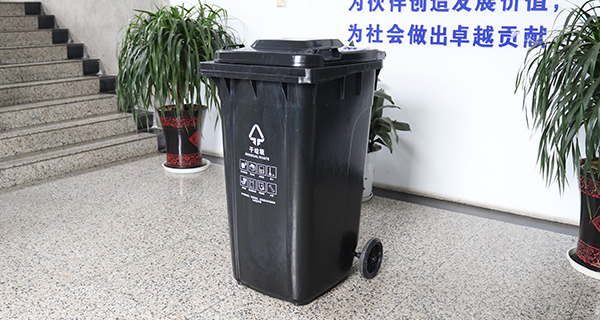 全面推進(jìn)城市垃圾分類，一種黑色垃圾桶能放什么？