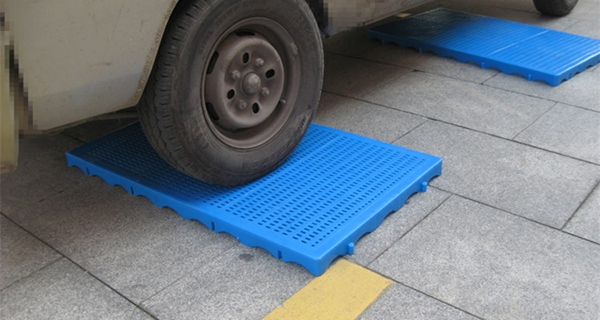 塑料托盤也是有標(biāo)準(zhǔn)高度的！