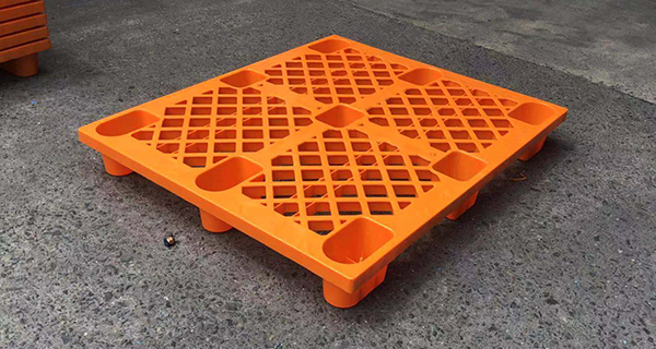 林輝塑料托盤在包裝行業(yè)中的應用！