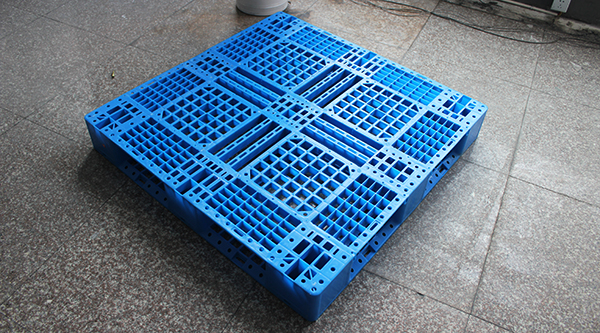 為什么塑料托盤深受物流體系的青睞！