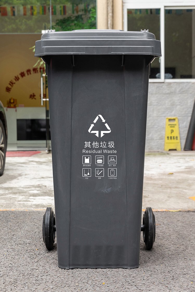 2025社區(qū)環(huán)衛(wèi)垃圾桶行業(yè)：從“末端容器”到“智慧節(jié)點”的升維實踐